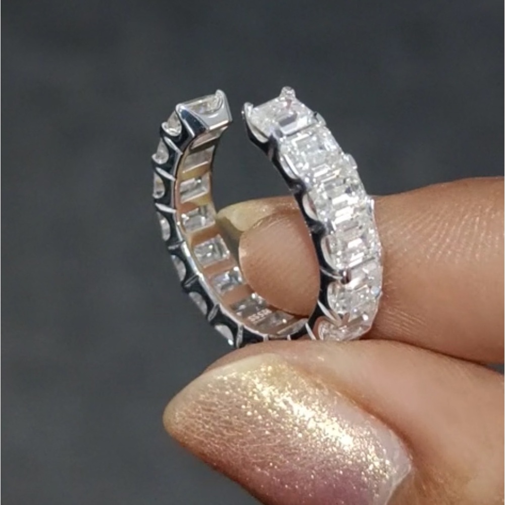 Open Gap Moissanite Eternity band sz 4
